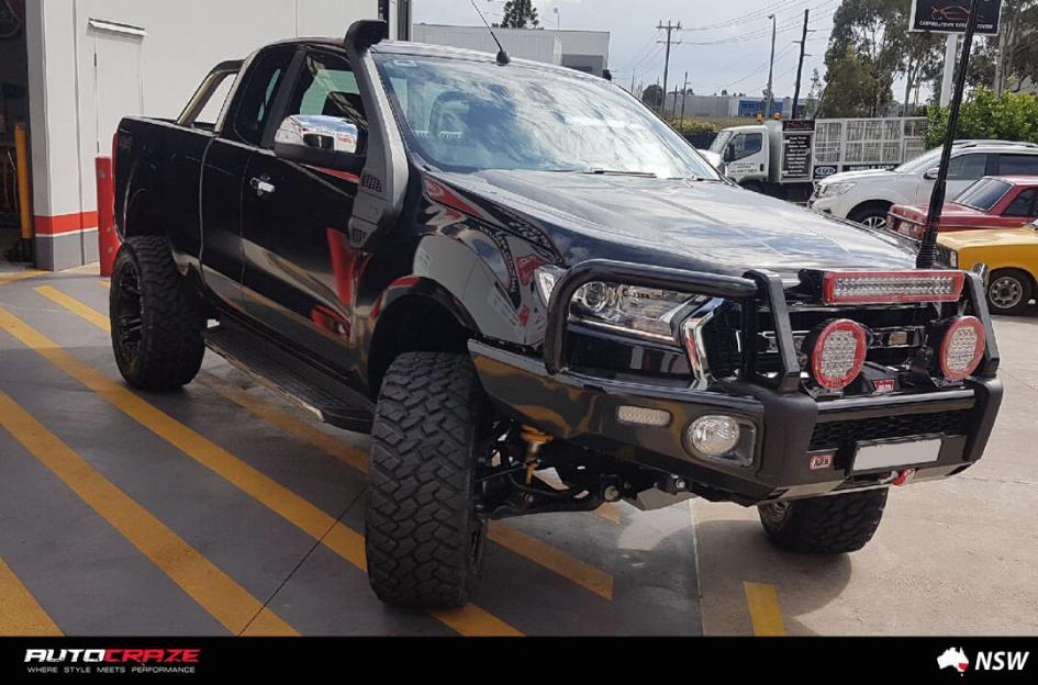 FORD-RANGER-VAPOR-MATTE-BLACK